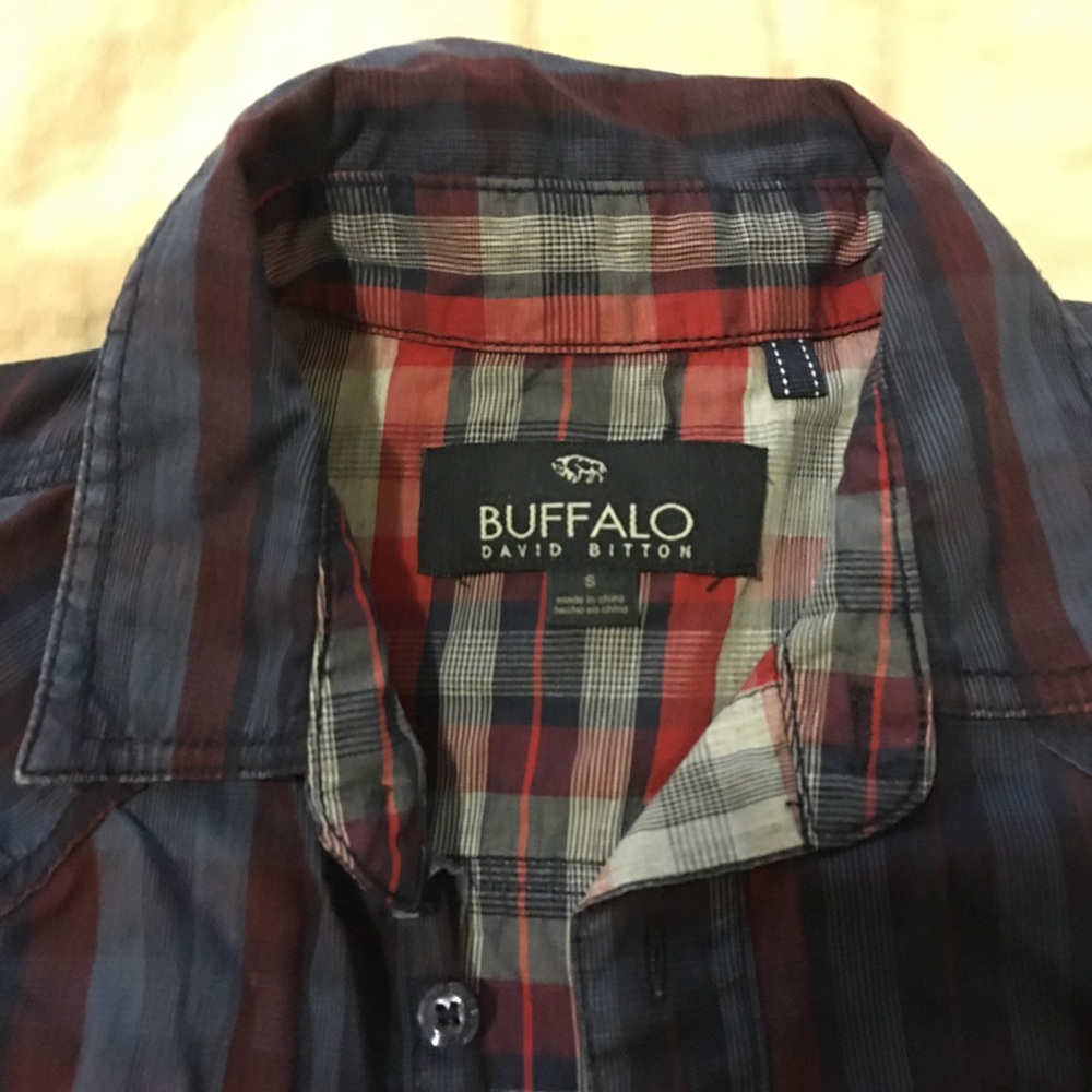 Shirt boy S, fit 6-7 yr old